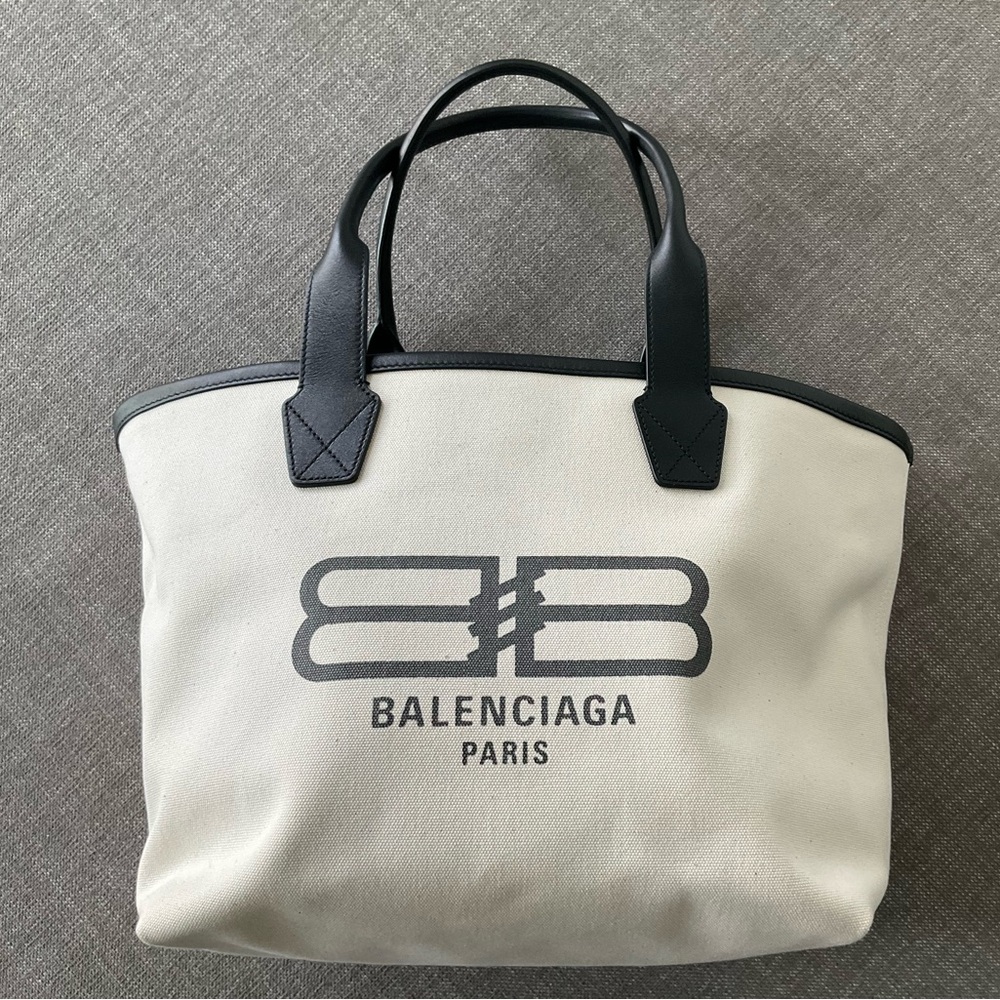 Balenciaga Tote JUMBO Ivory & Black Canvas Bag - Picture 2 of 13